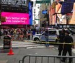 Man Stabbed In The Chest In Times Square This Afternoon