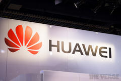 Huawei 'open-minded' on Nokia acquisition, chairman calls Windows Phone 'weak'