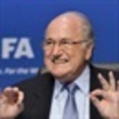 valcke wants blatter stay
